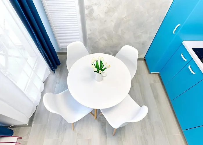 Color In Nord10 - Pool & Playground Mamaia