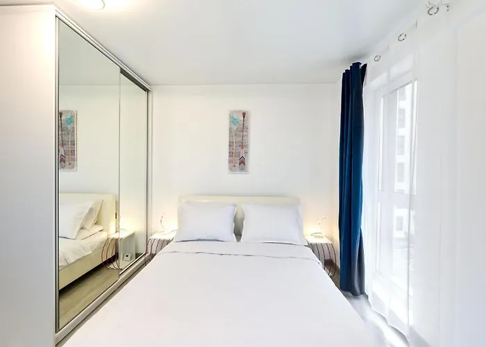 Color In Nord10 - Pool & Playground Daire Mamaia