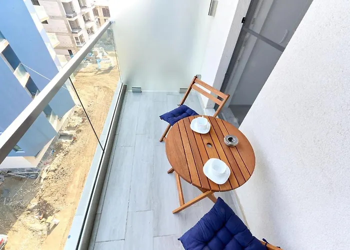 Color In Nord10 - Pool & Playground Daire *