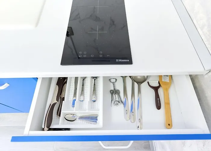 Daire Color In Nord10 - Pool & Playground Mamaia