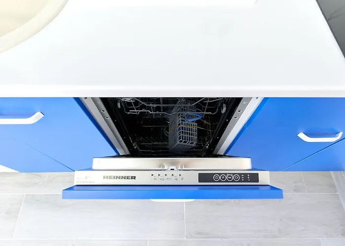 Color In Nord10 - Pool & Playground Daire Mamaia