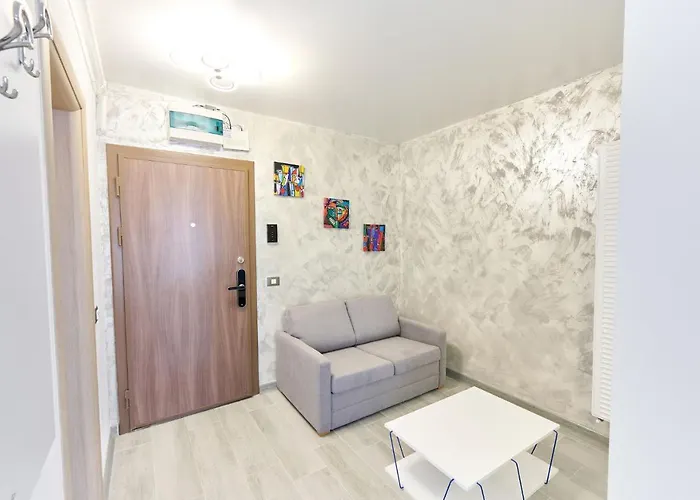 Daire Color In Nord10 - Pool & Playground Mamaia