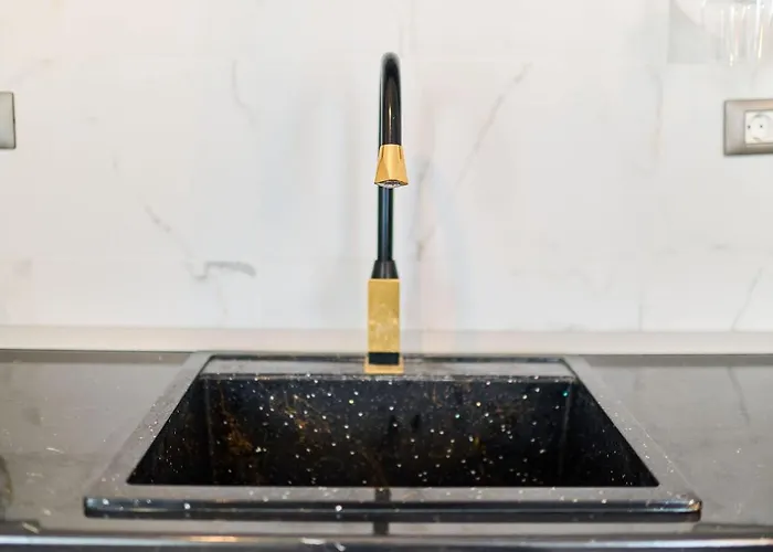 Daire Color In Nord10 - Pool & Playground Mamaia