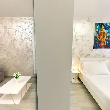 Color In Nord10 - Pool & Playground Apartament *
