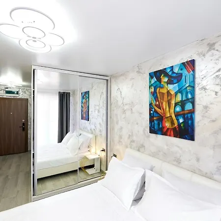 Color In Nord10 - Pool & Playground Apartament Mamaia