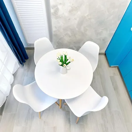 Color In Nord10 - Pool & Playground Mamaia