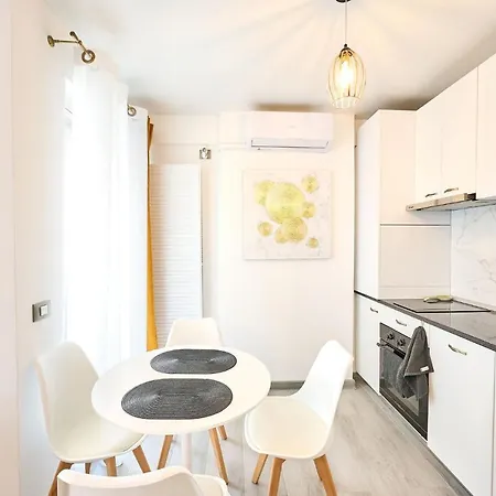 Color In Nord10 - Pool & Playground Mamaia