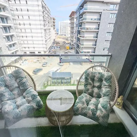 Apartment Color In Nord10 - Pool & Playground Mamaia